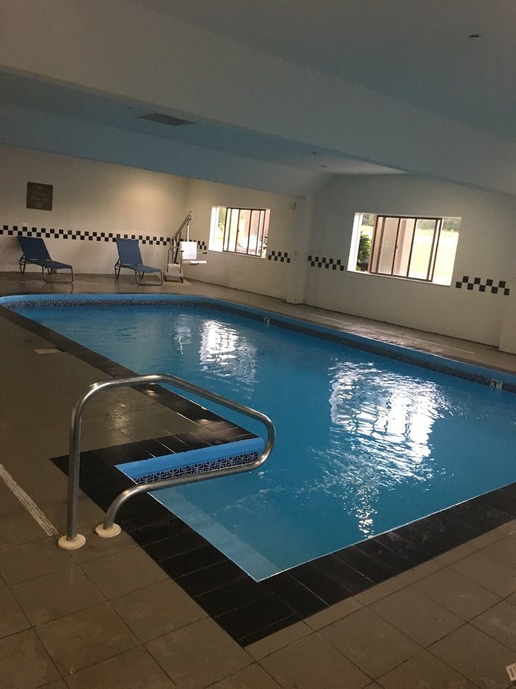Comfort & Crystal Sportsplex